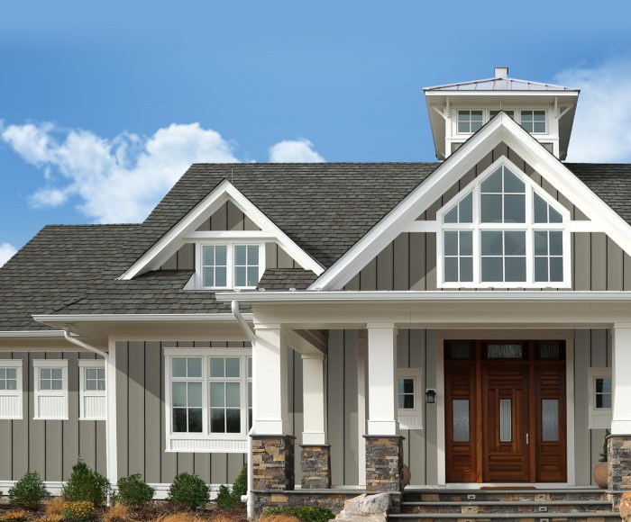 Vertical Siding Design Options | Westlake Royal Building Products
